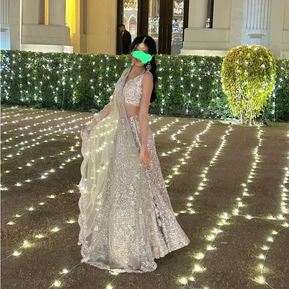 Designer lehnga - Picture 14 of 16